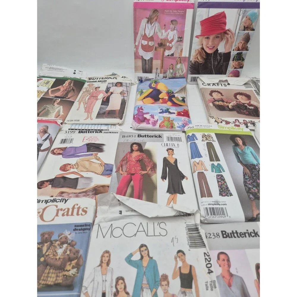 Lot of 22 Vintage & Modern Sewing Patterns McCall’s Simplicity Butterick...
